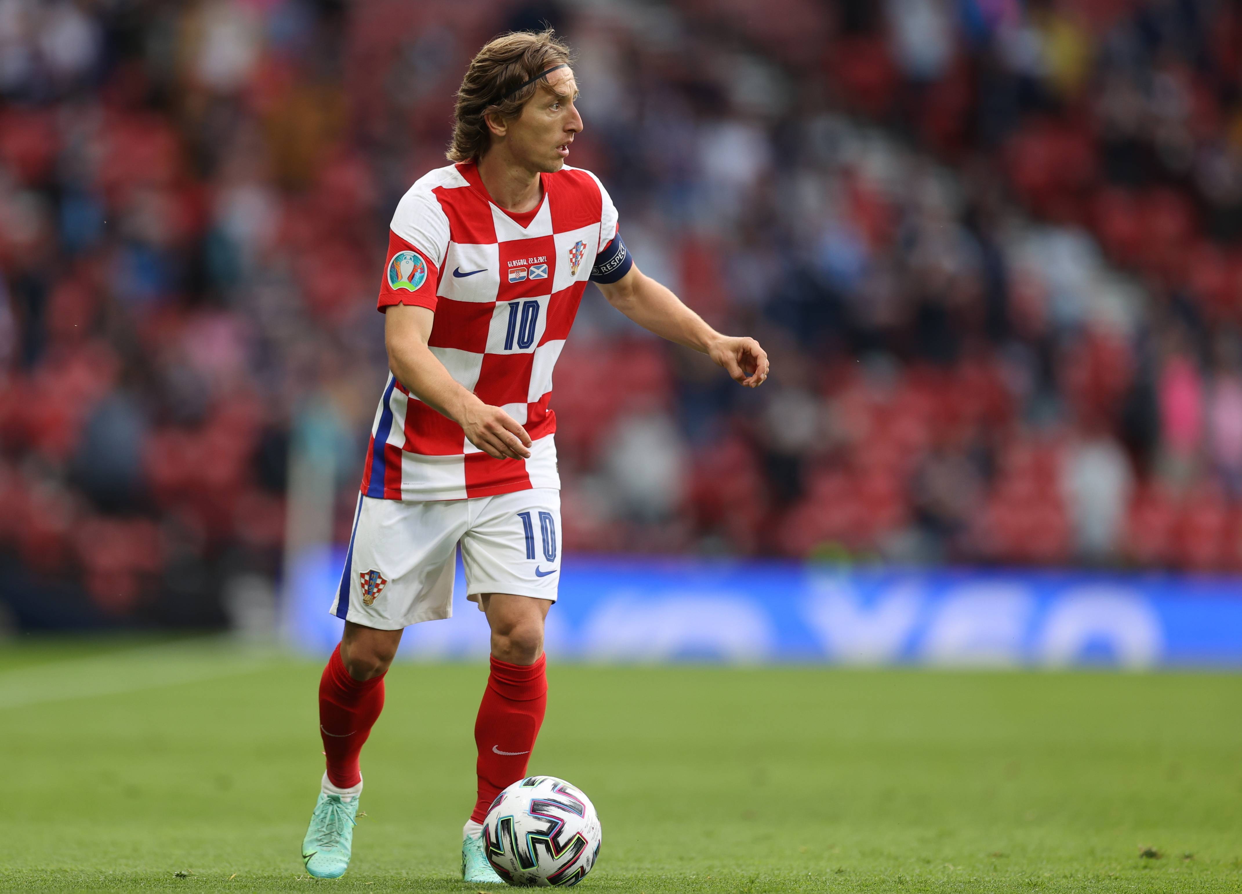 扑克高手从不情绪化（顶级牌手从不被情绪左右）