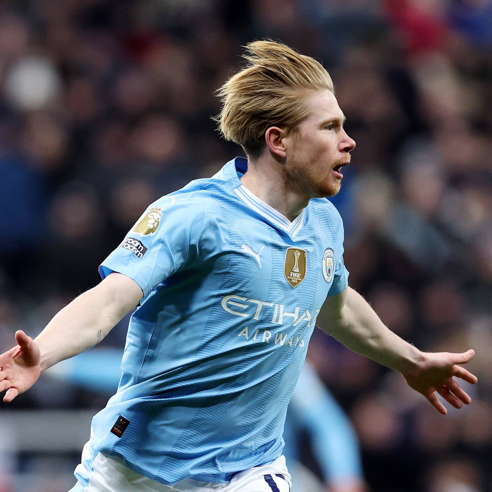 [德甲]帕利尼亚远射被挡 凯恩补射破门